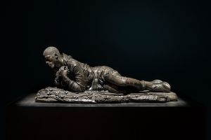Kehinde Wiley, _Christian Martyr Tarcisius (El Hadji Malick Gueye)_ (2021). Bronze. 41 x 54 x 113 cm, 69 kg. Exhibition view: _An Archaeology of Silence_, de Young Museum, San Francisco (18 March–15 October 2023). ©️ 2022 Kehinde Wiley. Courtesy the artist and Templon. Photo: Ugo Carmeni.
